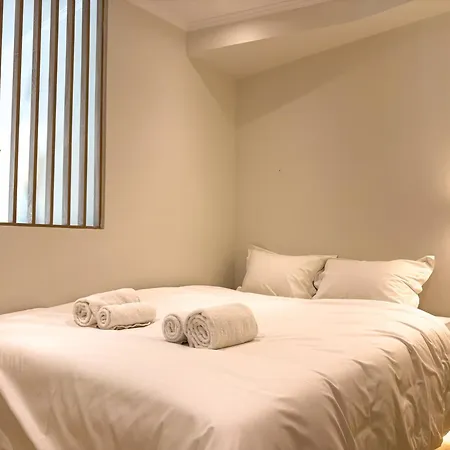 Brantouna Urban Vibes By Proliving Hospitality Apartment